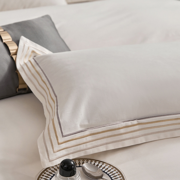 91家纺网 家纺一手货源 找家纺 安妮家居 2023新款全棉轻磨毛刺绣四件套-奥斯汀 奶昔白