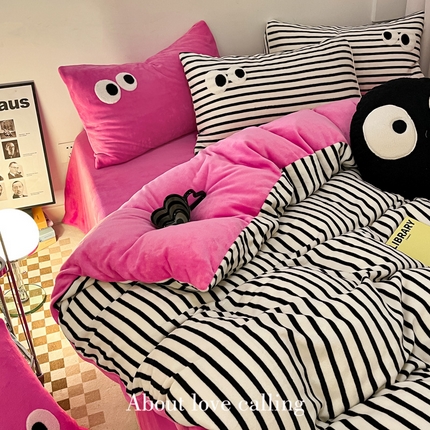 91家纺网 家纺一手货源 找家纺 （总）如一 2023新款多巴胺韩式ins毛巾绣混搭条纹牛奶绒四件套