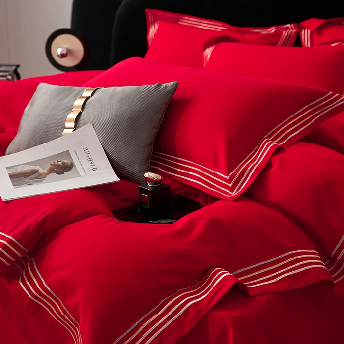 91家纺网 家纺一手货源 找家纺 安妮家居 2023新款全棉轻磨毛刺绣四件套-奥斯汀 富贵红