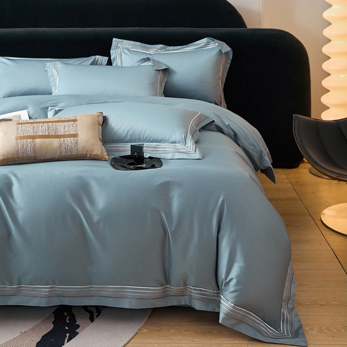 91家纺网 家纺一手货源 找家纺 安妮家居 2023新款全棉轻磨毛刺绣四件套-奥斯汀 蔚蓝