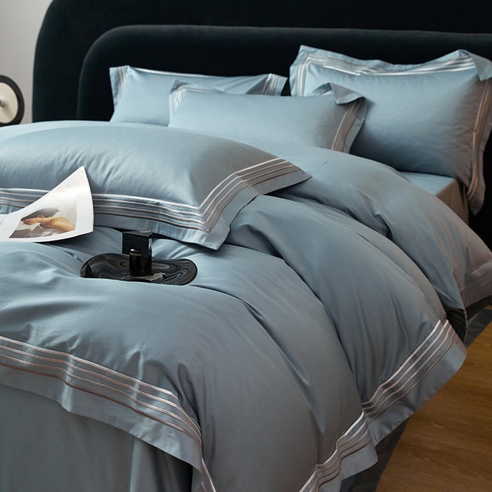 91家纺网 家纺一手货源 找家纺 安妮家居 2023新款全棉轻磨毛刺绣四件套-奥斯汀 蔚蓝