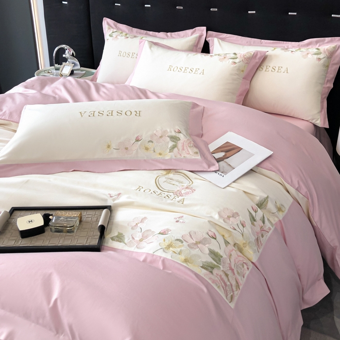 91家纺网 家纺一手货源 找家纺 安妮家居 2023新款舒适亲肤全棉磨毛刺绣四件套-妮莎 妮莎-奶白粉