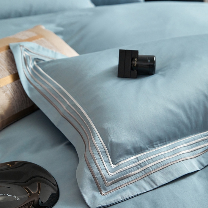 91家纺网 家纺一手货源 找家纺 安妮家居 2023新款全棉轻磨毛刺绣四件套-奥斯汀 蔚蓝