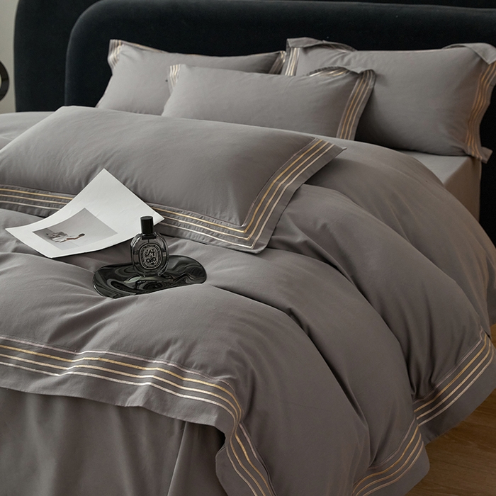 91家纺网 家纺一手货源 找家纺 安妮家居 2023新款全棉轻磨毛刺绣四件套-奥斯汀 高级灰