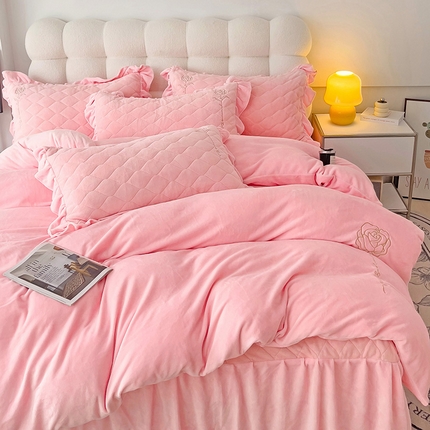 星尚家纺 2023新款全消光牛奶绒夹棉床裙四件套-玫瑰之恋 粉玉