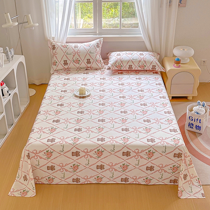 91家纺网 家纺一手货源 找家纺 元元被芯 2023新款全棉直角印花床单 恋恋熊