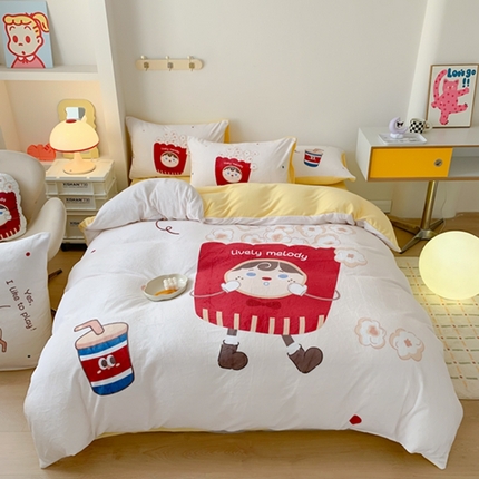 91家纺网 家纺一手货源 找家纺 （总）澳萝拉2023新款大版数码牛奶绒五件套配送同款小抱枕