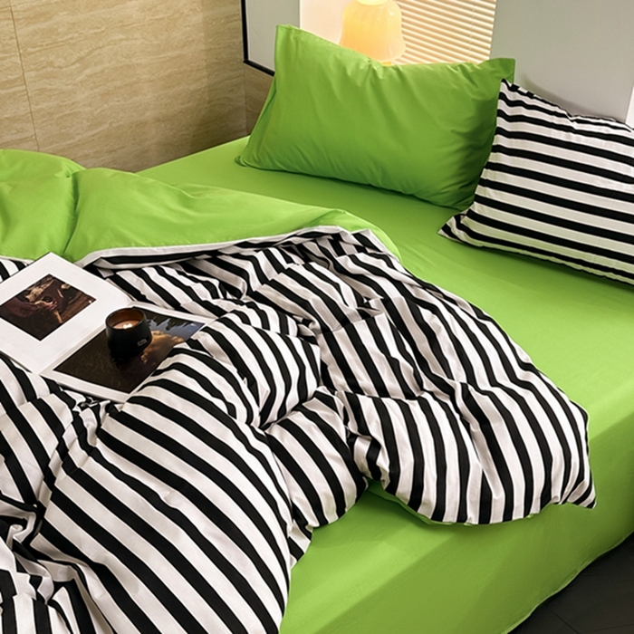 91家纺网 家纺一手货源 找家纺 洋铭区（原狠狠爱） 2023新款全棉水洗棉多巴胺条纹四件套 多巴胺黑白条