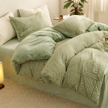 91家纺网 家纺一手货源 找家纺 （总）卡巴伦家纺 2023新款暖风系列A类牛奶绒雕花款四件套