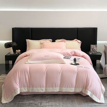 懒猫家纺 2024新款贝利刺绣牛奶绒四件套 贝利-甜心粉