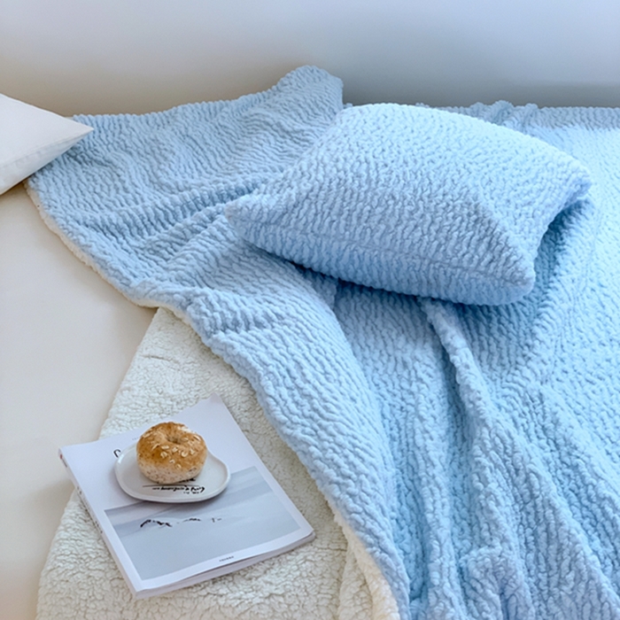 91家纺网 家纺一手货源 找家纺 昔可家纺 2023云朵绒毯 海盐蓝