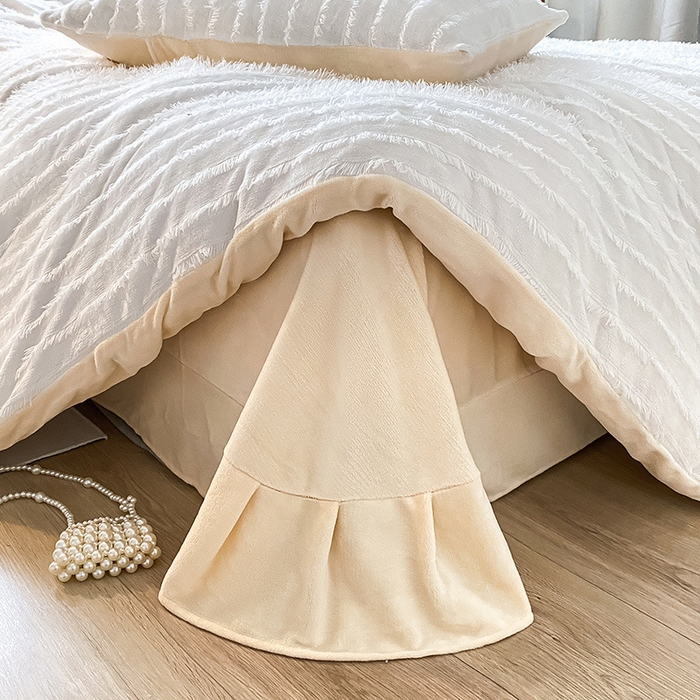 91家纺网 家纺一手货源 找家纺 吾诺家居 2023新款保暖流苏绒牛奶绒四件套 流苏米白