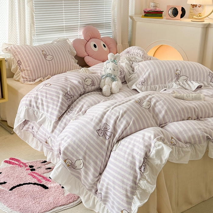 91家纺网 家纺一手货源 找家纺 昔可家纺 2023新款花边款牛奶绒四件套 芭蕾天鹅