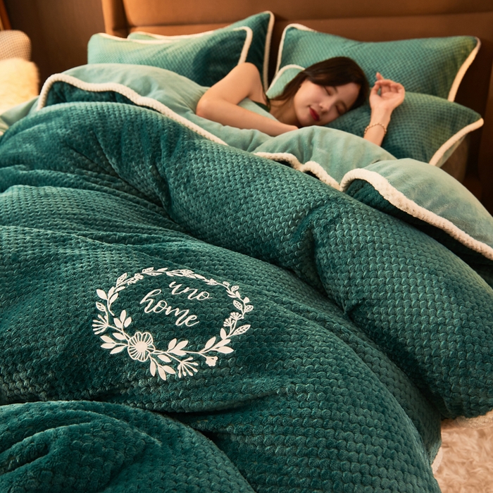 91家纺网 家纺一手货源 找家纺 （总）吾诺家居 2023新款秋冬保暖二合一可拆洗冬被被子被芯-贝贝绒