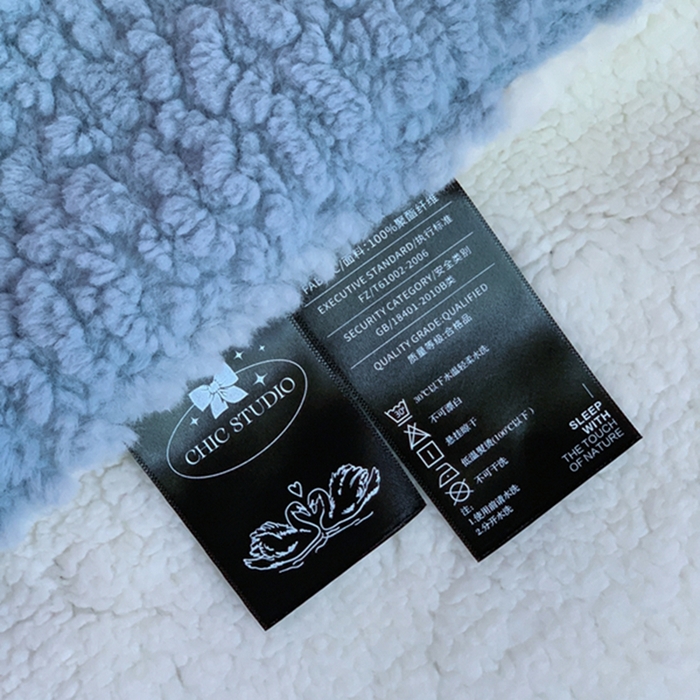 91家纺网 家纺一手货源 找家纺 昔可家纺 2023云朵绒毯 湖水蓝