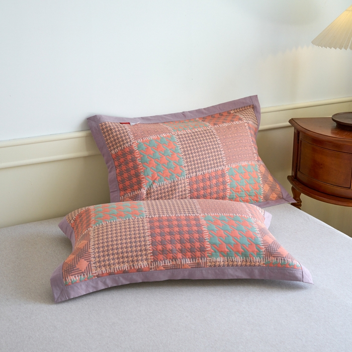 91家纺网 家纺一手货源 找家纺 棠薇家纺-毛巾被 2023新款60支细纱全棉枕巾三层纱夹棉枕巾 艾克粉枕巾