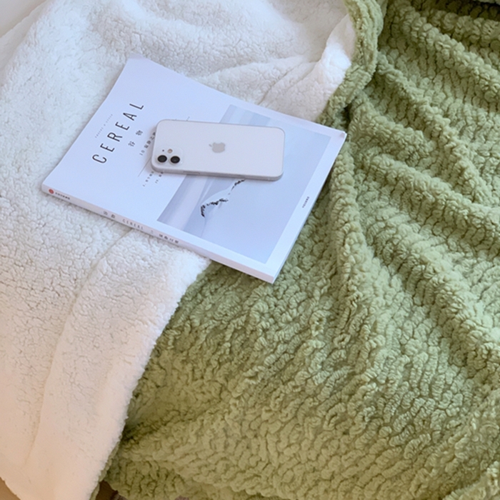 91家纺网 家纺一手货源 找家纺 昔可家纺 2023云朵绒毯 松叶绿