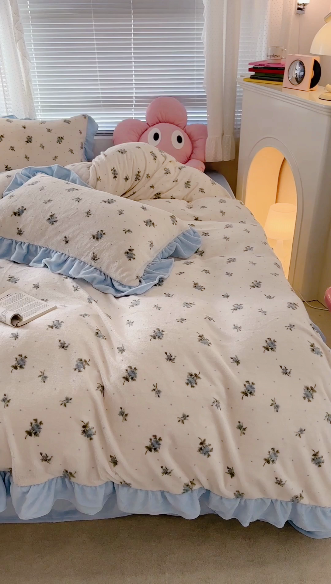 91家纺网 家纺一手货源 找家纺 昔可家纺 2023新款花边款牛奶绒四件套 西西里碎花