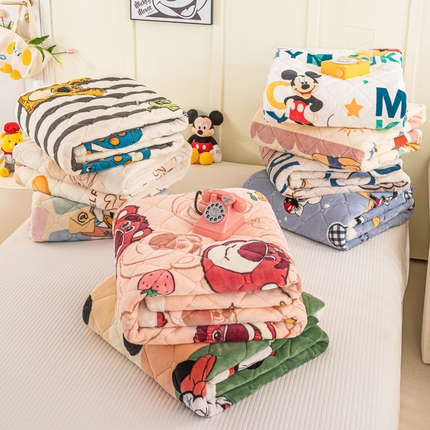 （总）慕木家纺 2023新款A类迪士尼正版牛奶绒卡通加厚保暖床垫护垫床褥子