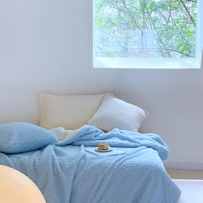 91家纺网 家纺一手货源 找家纺 昔可家纺 2023云朵绒毯 海盐蓝