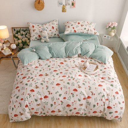 91家纺网 家纺一手货源 找家纺 麦伦家居 2023秋冬新品多功能床品全棉加牛奶绒四件套 蘑菇林