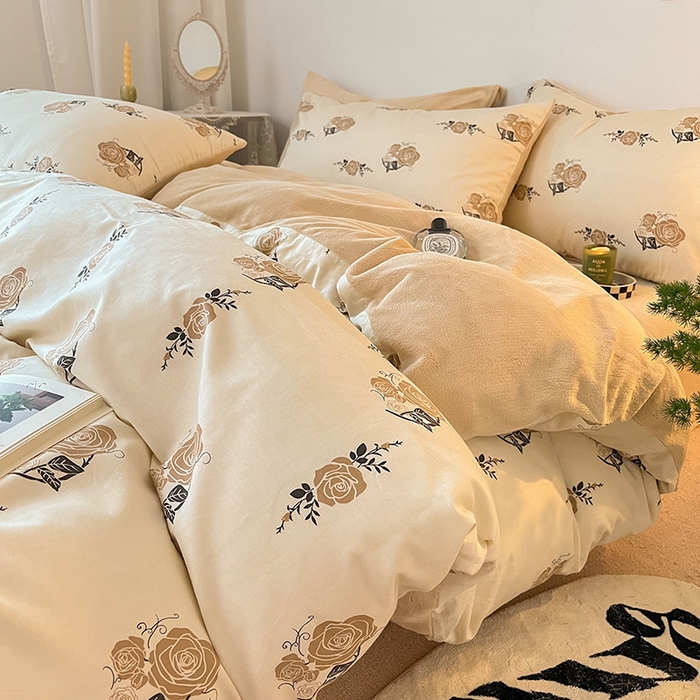 91家纺网 家纺一手货源 找家纺 麦伦家居 2023秋冬新品多功能床品全棉加牛奶绒四件套 玫瑰花开