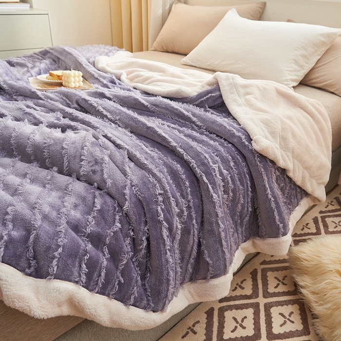 91家纺网 家纺一手货源 找家纺 吾诺家居 2023新款流苏绒双层多功能毯 浅紫流苏毯