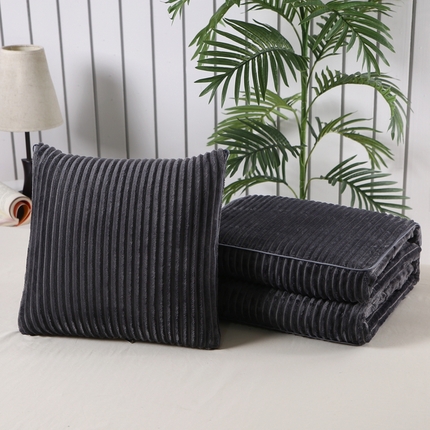 91家纺网 家纺一手货源 找家纺 （总）素玖抱枕被 2023新款魔法绒抱枕被