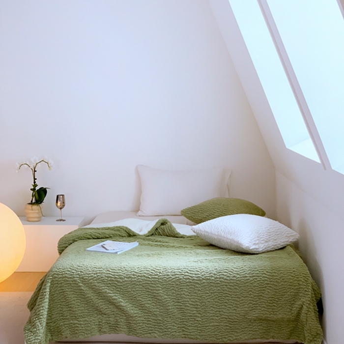 91家纺网 家纺一手货源 找家纺 昔可家纺 2023云朵绒毯 松叶绿