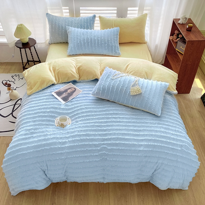 91家纺网 家纺一手货源 找家纺 吾诺家居 2023新款保暖流苏绒牛奶绒四件套 流苏浅蓝