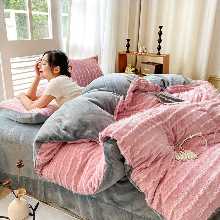 91家纺网 家纺一手货源 找家纺 吾诺家居 2023新款保暖流苏绒牛奶绒四件套 流苏豆沙