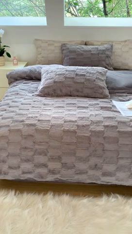 91家纺网 家纺一手货源 找家纺 昔可家纺 2023兔兔绒四件套 格调咖