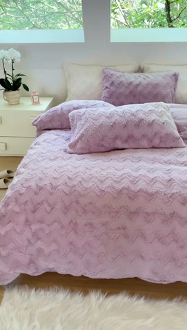 91家纺网 家纺一手货源 找家纺 昔可家纺 2023兔兔绒四件套 紫波纹