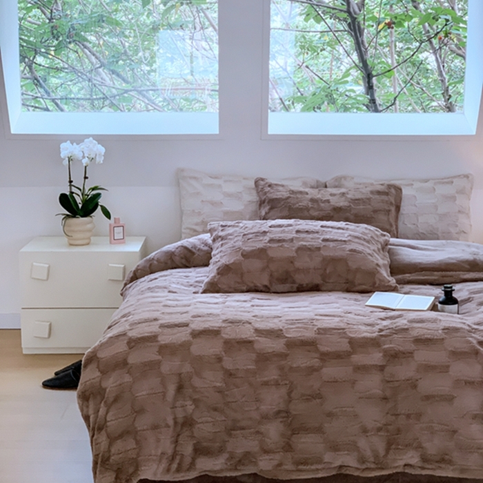 91家纺网 家纺一手货源 找家纺 昔可家纺 2023兔兔绒四件套 格调咖