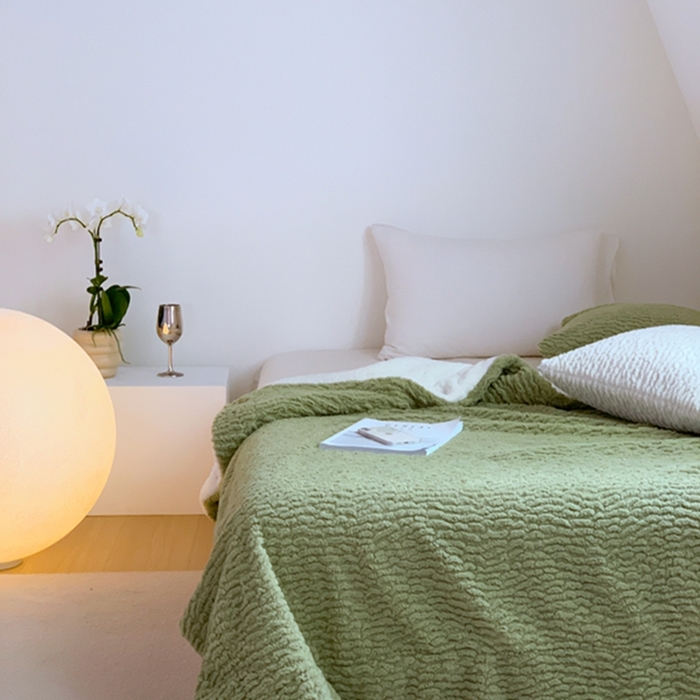 91家纺网 家纺一手货源 找家纺 昔可家纺 2023云朵绒毯 松叶绿