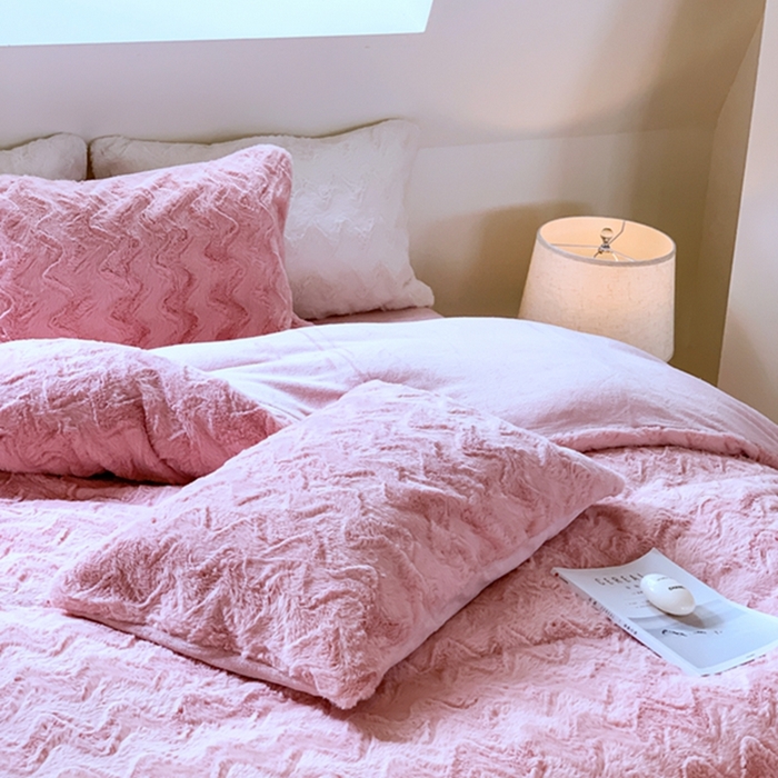 91家纺网 家纺一手货源 找家纺 （总）昔可家纺 2023兔兔绒四件套