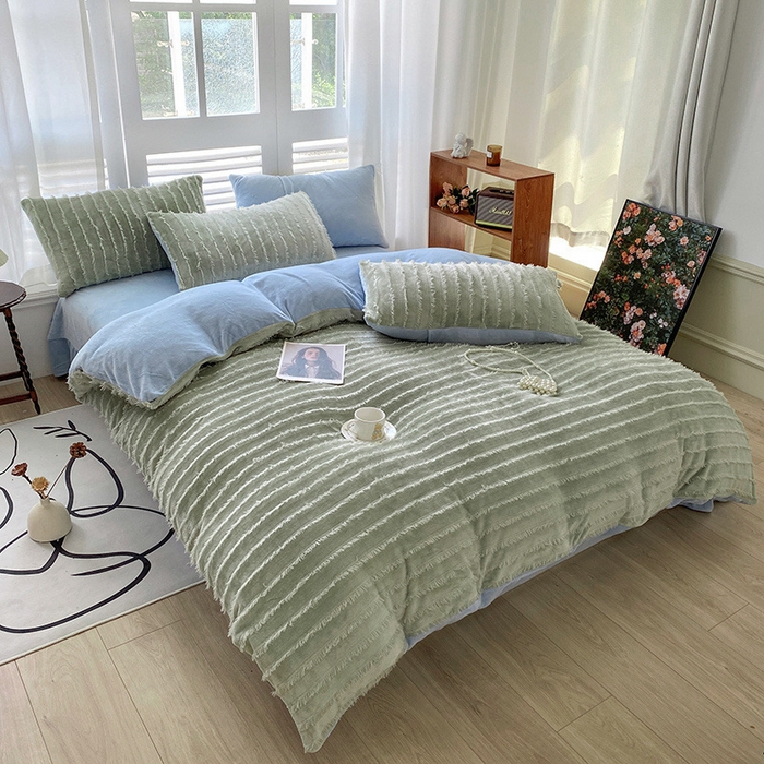 91家纺网 家纺一手货源 找家纺 吾诺家居 2023新款保暖流苏绒牛奶绒四件套 流苏果绿