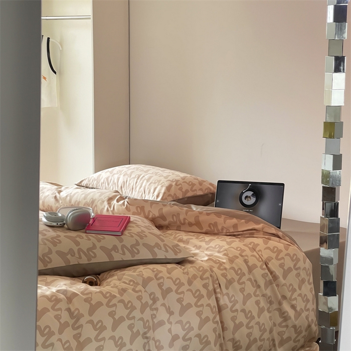 91家纺网 家纺一手货源 找家纺 （总）2023新款50s缎纹数码印花长绒棉四件套-love系列