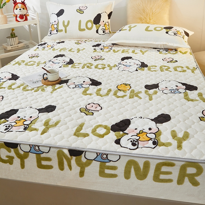 91家纺网 家纺一手货源 找家纺 米柳家纺 2023直播爆款牛奶绒夹棉床笠 欢乐狗狗