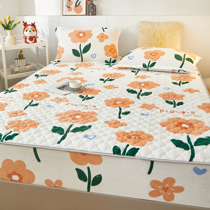 91家纺网 家纺一手货源 找家纺 米柳家纺 2023直播爆款牛奶绒夹棉床笠 浪漫花语