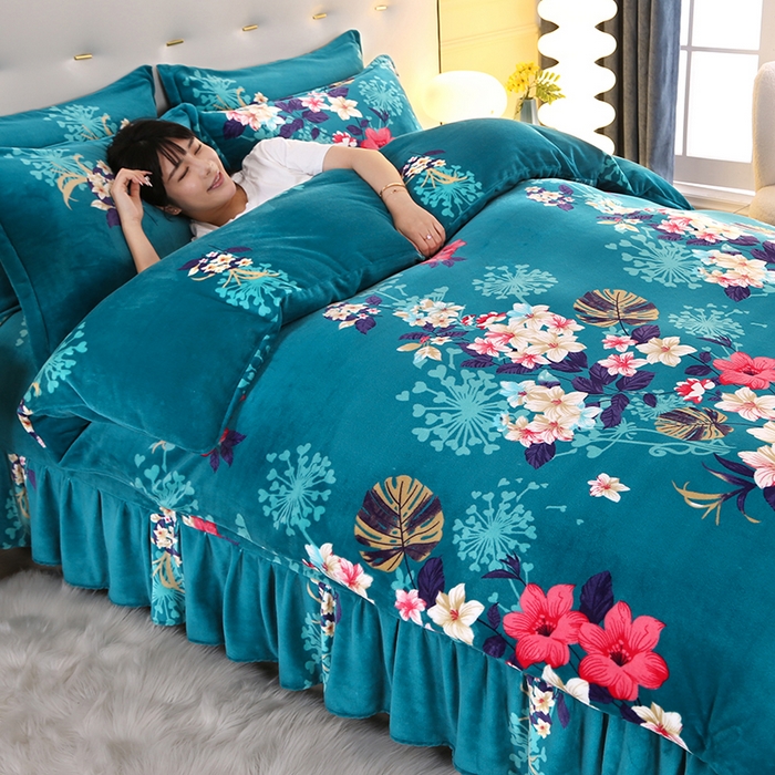 91家纺网 家纺一手货源 找家纺 爱洛 2023新款高克重印花牛奶绒四件套金貂绒四件套 三生三世