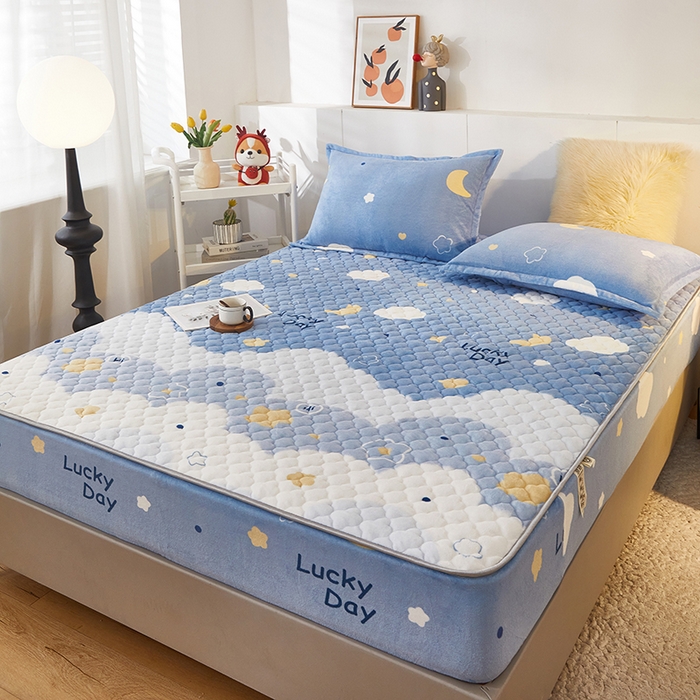 91家纺网 家纺一手货源 找家纺 米柳家纺 2023直播爆款牛奶绒夹棉床笠 云海