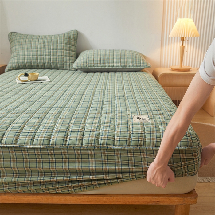 91家纺网 家纺一手货源 找家纺 多谷家纺 2023新款纯棉色织水洗棉大豆夹棉床笠 云熙绿