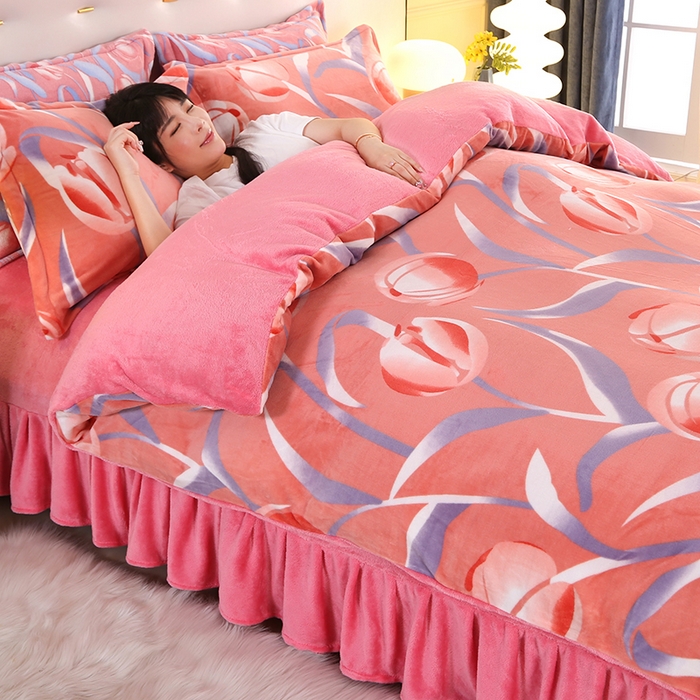 91家纺网 家纺一手货源 找家纺 爱洛 2023新款高克重印花牛奶绒四件套金貂绒四件套 郁金香