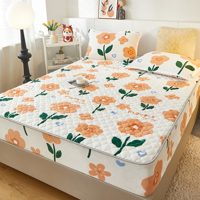 91家纺网 家纺一手货源 找家纺 米柳家纺 2023直播爆款牛奶绒夹棉床笠 浪漫花语