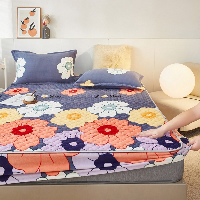 91家纺网 家纺一手货源 找家纺 米柳家纺 2023直播爆款牛奶绒夹棉床笠 繁花