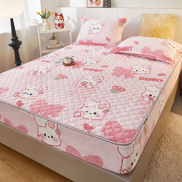 91家纺网 家纺一手货源 找家纺 米柳家纺 2023直播爆款牛奶绒夹棉床笠 可爱兔