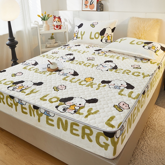 91家纺网 家纺一手货源 找家纺 米柳家纺 2023直播爆款牛奶绒夹棉床笠 欢乐狗狗