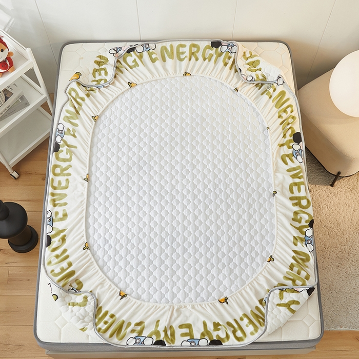 91家纺网 家纺一手货源 找家纺 米柳家纺 2023直播爆款牛奶绒夹棉床笠 欢乐狗狗