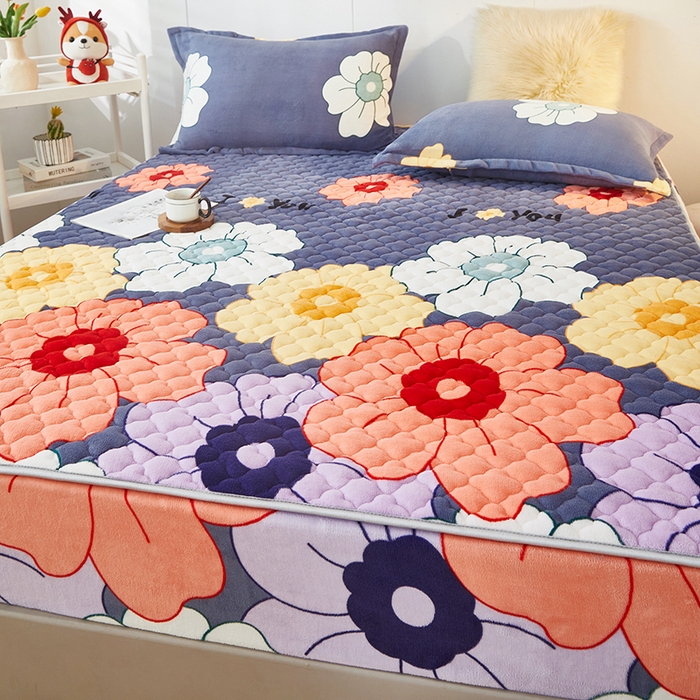 91家纺网 家纺一手货源 找家纺 米柳家纺 2023直播爆款牛奶绒夹棉床笠 繁花